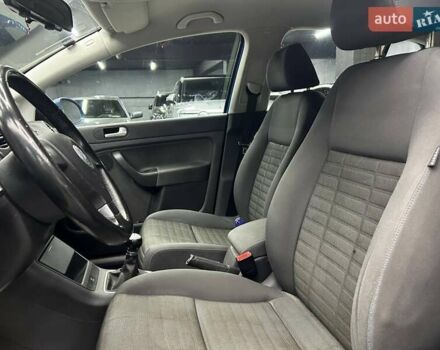 Синий Фольксваген Гольф Плюс, объемом двигателя 1.39 л и пробегом 195 тыс. км за 5300 $, фото 8 на Automoto.ua