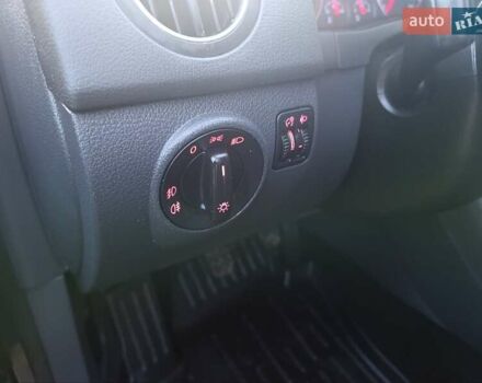 Синий Фольксваген Гольф Плюс, объемом двигателя 1.6 л и пробегом 162 тыс. км за 6500 $, фото 31 на Automoto.ua