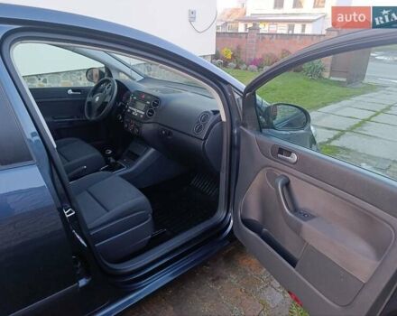 Синий Фольксваген Гольф Плюс, объемом двигателя 1.6 л и пробегом 162 тыс. км за 6500 $, фото 23 на Automoto.ua