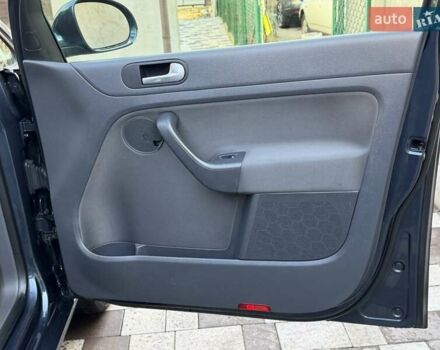 Синий Фольксваген Гольф Плюс, объемом двигателя 1.6 л и пробегом 217 тыс. км за 6200 $, фото 51 на Automoto.ua