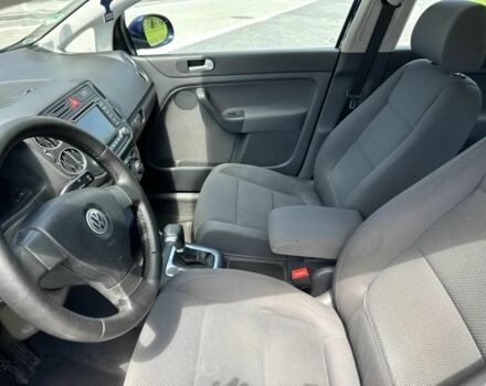 Синий Фольксваген Гольф Плюс, объемом двигателя 2 л и пробегом 244 тыс. км за 6500 $, фото 5 на Automoto.ua