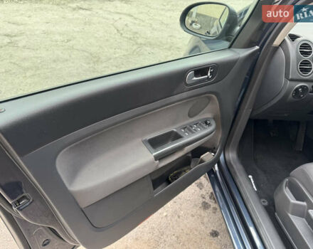 Синій Фольксваген Golf Plus, об'ємом двигуна 1.6 л та пробігом 191 тис. км за 5999 $, фото 13 на Automoto.ua