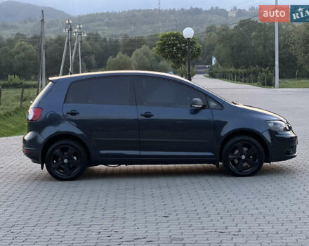 Синий Фольксваген Гольф Плюс, объемом двигателя 1.6 л и пробегом 195 тыс. км за 6200 $, фото 9 на Automoto.ua