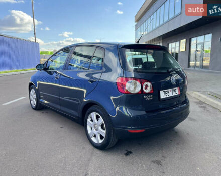 Синий Фольксваген Гольф Плюс, объемом двигателя 1.6 л и пробегом 167 тыс. км за 6300 $, фото 13 на Automoto.ua