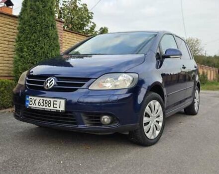 Синий Фольксваген Гольф Плюс, объемом двигателя 1.6 л и пробегом 260 тыс. км за 7500 $, фото 3 на Automoto.ua