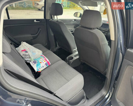 Синій Фольксваген Golf Plus, об'ємом двигуна 1.6 л та пробігом 191 тис. км за 5999 $, фото 26 на Automoto.ua