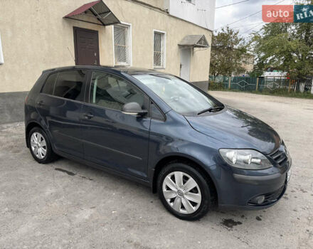 Синій Фольксваген Golf Plus, об'ємом двигуна 1.6 л та пробігом 191 тис. км за 5999 $, фото 7 на Automoto.ua