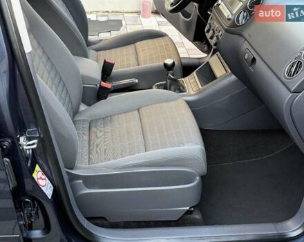 Синий Фольксваген Гольф Плюс, объемом двигателя 1.6 л и пробегом 217 тыс. км за 6200 $, фото 53 на Automoto.ua