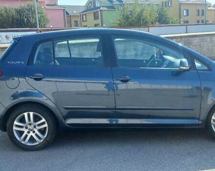 Синий Фольксваген Гольф Плюс, объемом двигателя 1.39 л и пробегом 230 тыс. км за 5800 $, фото 4 на Automoto.ua