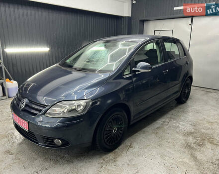 Синій Фольксваген Golf Plus, об'ємом двигуна 0 л та пробігом 220 тис. км за 5700 $, фото 6 на Automoto.ua
