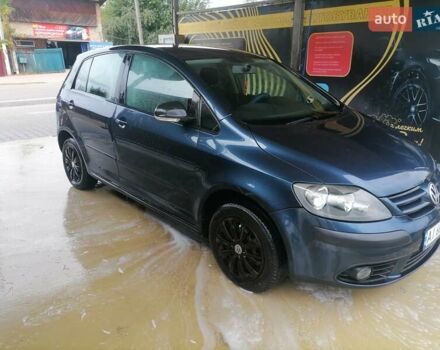 Синій Фольксваген Golf Plus, об'ємом двигуна 1.6 л та пробігом 160 тис. км за 7100 $, фото 4 на Automoto.ua