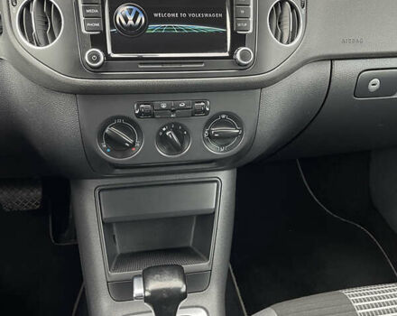 Синий Фольксваген Гольф Плюс, объемом двигателя 1.4 л и пробегом 268 тыс. км за 6999 $, фото 22 на Automoto.ua