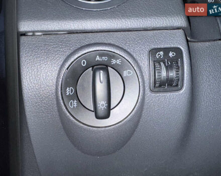 Синий Фольксваген Гольф Плюс, объемом двигателя 1.6 л и пробегом 241 тыс. км за 6700 $, фото 53 на Automoto.ua