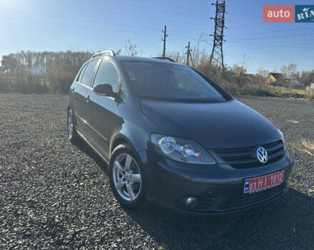Синий Фольксваген Гольф Плюс, объемом двигателя 1.4 л и пробегом 156 тыс. км за 5550 $, фото 4 на Automoto.ua