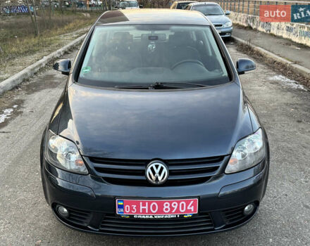 Синий Фольксваген Гольф Плюс, объемом двигателя 1.6 л и пробегом 241 тыс. км за 6700 $, фото 3 на Automoto.ua