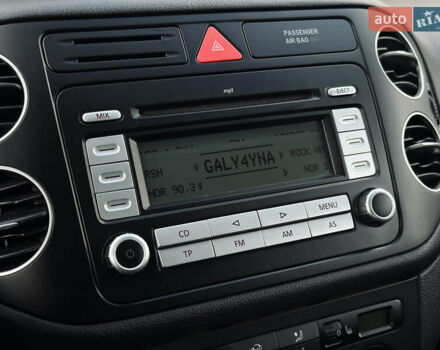 Синий Фольксваген Гольф Плюс, объемом двигателя 1.6 л и пробегом 174 тыс. км за 6350 $, фото 63 на Automoto.ua