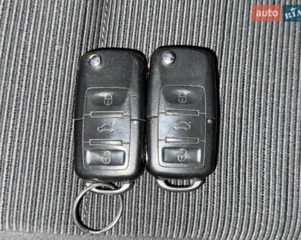 Синий Фольксваген Гольф Плюс, объемом двигателя 1.6 л и пробегом 241 тыс. км за 6700 $, фото 78 на Automoto.ua