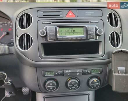 Фольксваген Гольф Плюс 2008 в Луцке на Automoto.ua Синий Фольксваген Гольф Плюс, объемом двигателя 1.4 л и пробегом 125 тыс. км за 7300 $, фото 32 на Automoto.ua