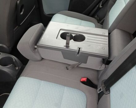 Синий Фольксваген Гольф Плюс, объемом двигателя 0 л и пробегом 260 тыс. км за 7200 $, фото 5 на Automoto.ua