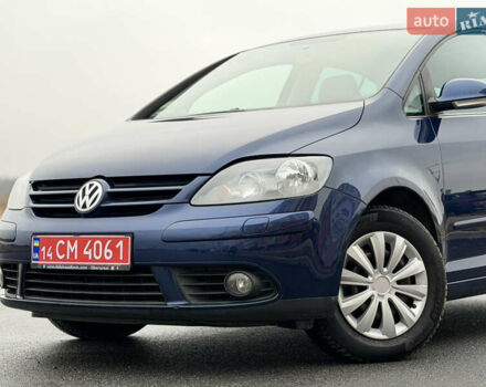 Синій Фольксваген Golf Plus, об'ємом двигуна 1.6 л та пробігом 153 тис. км за 7650 $, фото 84 на Automoto.ua