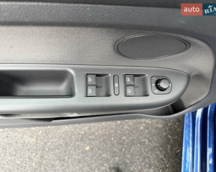 Синій Фольксваген Golf Plus, об'ємом двигуна 1.6 л та пробігом 153 тис. км за 7650 $, фото 41 на Automoto.ua