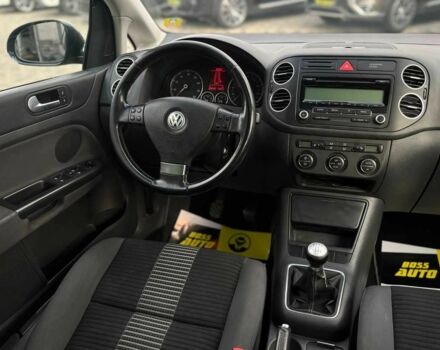 Синий Фольксваген Гольф Плюс, объемом двигателя 1.4 л и пробегом 188 тыс. км за 6500 $, фото 15 на Automoto.ua