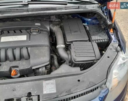 Синий Фольксваген Гольф Плюс, объемом двигателя 1.6 л и пробегом 218 тыс. км за 6750 $, фото 22 на Automoto.ua