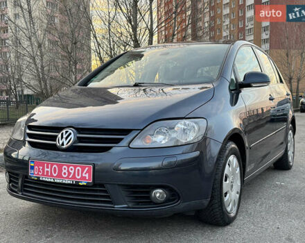 Синий Фольксваген Гольф Плюс, объемом двигателя 1.6 л и пробегом 241 тыс. км за 6700 $, фото 6 на Automoto.ua