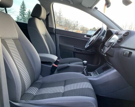 Синий Фольксваген Гольф Плюс, объемом двигателя 1.4 л и пробегом 230 тыс. км за 5950 $, фото 7 на Automoto.ua