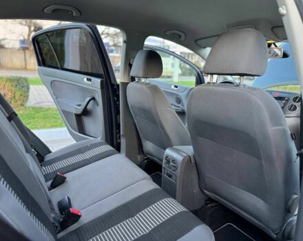 Синий Фольксваген Гольф Плюс, объемом двигателя 2 л и пробегом 215 тыс. км за 5999 $, фото 21 на Automoto.ua