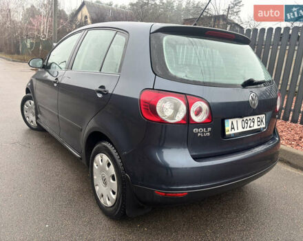 Синий Фольксваген Гольф Плюс, объемом двигателя 1.6 л и пробегом 206 тыс. км за 4400 $, фото 3 на Automoto.ua