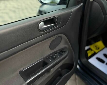 Синий Фольксваген Гольф Плюс, объемом двигателя 1.4 л и пробегом 188 тыс. км за 6500 $, фото 19 на Automoto.ua