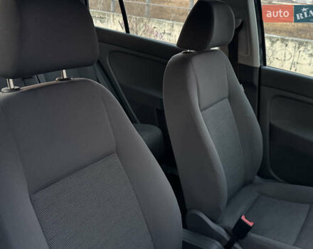 Синий Фольксваген Гольф Плюс, объемом двигателя 1.6 л и пробегом 241 тыс. км за 6700 $, фото 49 на Automoto.ua