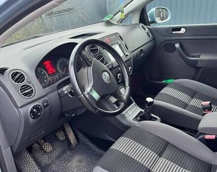 Синий Фольксваген Гольф Плюс, объемом двигателя 1.4 л и пробегом 181 тыс. км за 6600 $, фото 10 на Automoto.ua