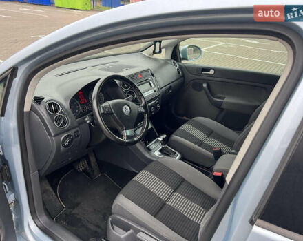 Синий Фольксваген Гольф Плюс, объемом двигателя 1.4 л и пробегом 225 тыс. км за 7000 $, фото 9 на Automoto.ua