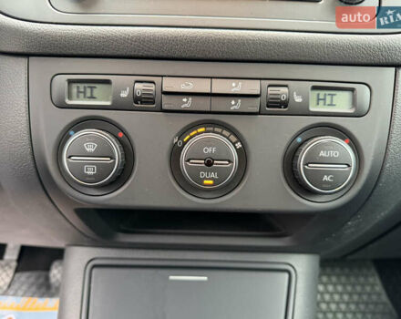 Синій Фольксваген Golf Plus, об'ємом двигуна 1.6 л та пробігом 153 тис. км за 7650 $, фото 57 на Automoto.ua