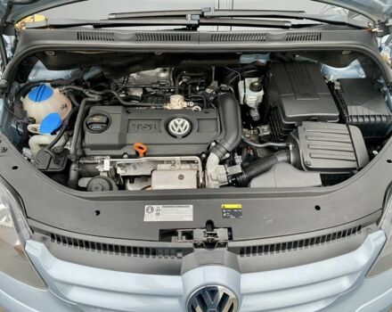 Синий Фольксваген Гольф Плюс, объемом двигателя 1.4 л и пробегом 200 тыс. км за 7500 $, фото 14 на Automoto.ua