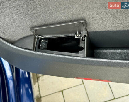 Синий Фольксваген Гольф Плюс, объемом двигателя 1.4 л и пробегом 203 тыс. км за 6999 $, фото 38 на Automoto.ua