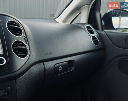 Синий Фольксваген Гольф Плюс, объемом двигателя 1.6 л и пробегом 174 тыс. км за 6350 $, фото 72 на Automoto.ua