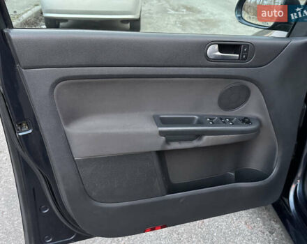 Синий Фольксваген Гольф Плюс, объемом двигателя 1.6 л и пробегом 241 тыс. км за 6700 $, фото 54 на Automoto.ua