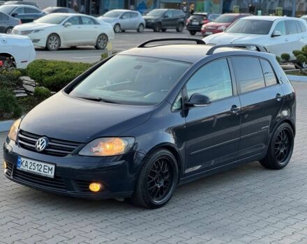 Синий Фольксваген Гольф Плюс, объемом двигателя 2 л и пробегом 215 тыс. км за 5999 $, фото 2 на Automoto.ua