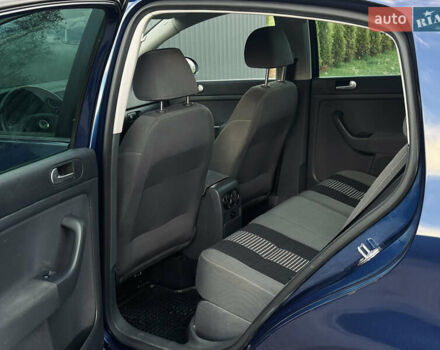 Синий Фольксваген Гольф Плюс, объемом двигателя 1.6 л и пробегом 174 тыс. км за 6350 $, фото 42 на Automoto.ua