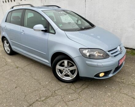 Синий Фольксваген Гольф Плюс, объемом двигателя 1.4 л и пробегом 200 тыс. км за 7500 $, фото 2 на Automoto.ua