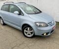 Синий Фольксваген Гольф Плюс, объемом двигателя 1.4 л и пробегом 200 тыс. км за 7500 $, фото 2 на Automoto.ua