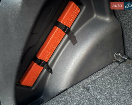 Синий Фольксваген Гольф Плюс, объемом двигателя 1.6 л и пробегом 241 тыс. км за 6700 $, фото 63 на Automoto.ua