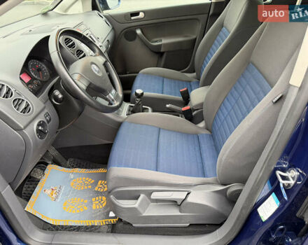 Синій Фольксваген Golf Plus, об'ємом двигуна 1.6 л та пробігом 153 тис. км за 7650 $, фото 47 на Automoto.ua