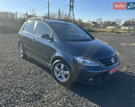 Синий Фольксваген Гольф Плюс, объемом двигателя 1.4 л и пробегом 156 тыс. км за 5550 $, фото 6 на Automoto.ua