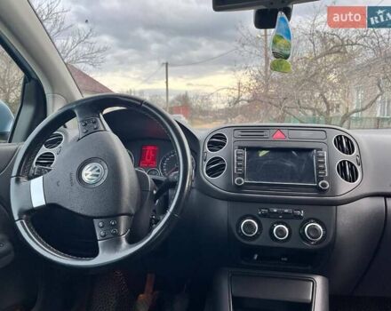 Синий Фольксваген Гольф Плюс, объемом двигателя 1.4 л и пробегом 181 тыс. км за 6600 $, фото 9 на Automoto.ua