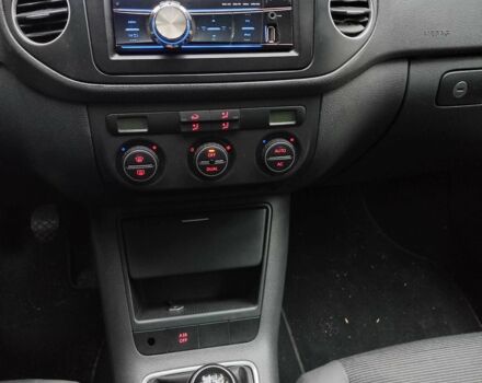 Синий Фольксваген Гольф Плюс, объемом двигателя 1.6 л и пробегом 166 тыс. км за 6500 $, фото 3 на Automoto.ua