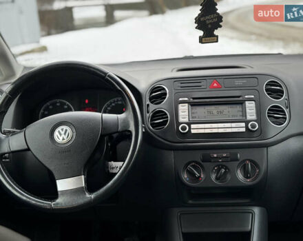 Синий Фольксваген Гольф Плюс, объемом двигателя 0 л и пробегом 224 тыс. км за 5800 $, фото 13 на Automoto.ua
